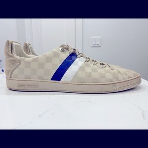 Low top Louis Vuitton sneakers